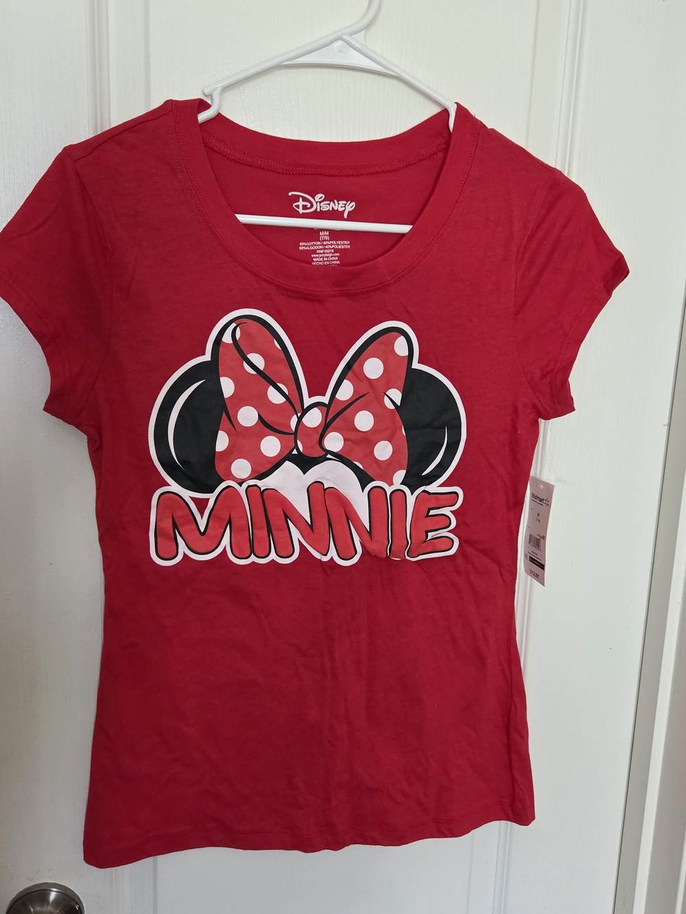 NWT Disney Red Minnie Graphic Short Sleeve Tee Juniors Sz M